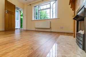 Photo 21- click for photo gallery